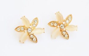 Earrings as per the lifestyle