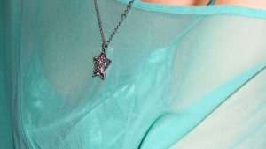Matching The Necklace with The Outfit