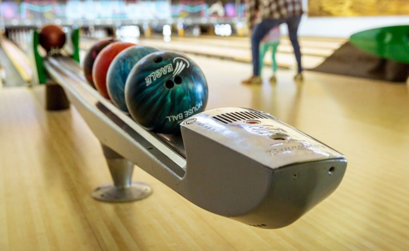 bowling in london