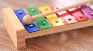 Hape Pound & Tap Bench With Slide Out Xylophone