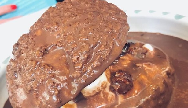 The Giant Profiterole Gloria The Giant Profiterole Gloria