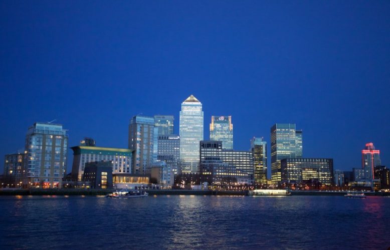 hotels in canary wharf