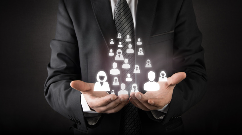 4 Tips to Use Customer Data for Tailored B2B Marketing Experience