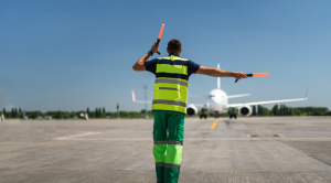 What Qualifications Do You Need to Be an Air Traffic Controller