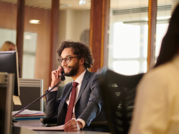 How to Become a Paralegal