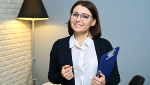 What Are the Skills and Qualifications for a Social Worker