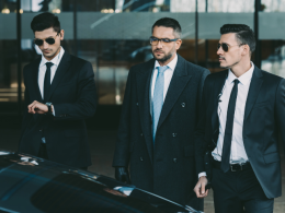 how to become a bodyguard