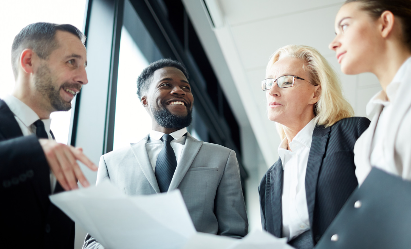 how to become a broker