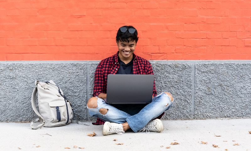 how to become a digital nomad