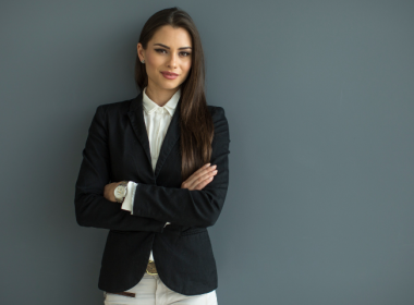 how to become a youth worker