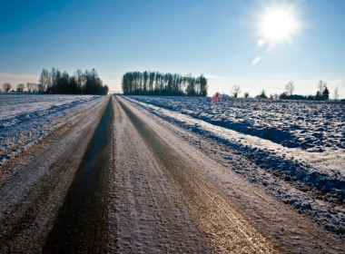 how to drive on black ice