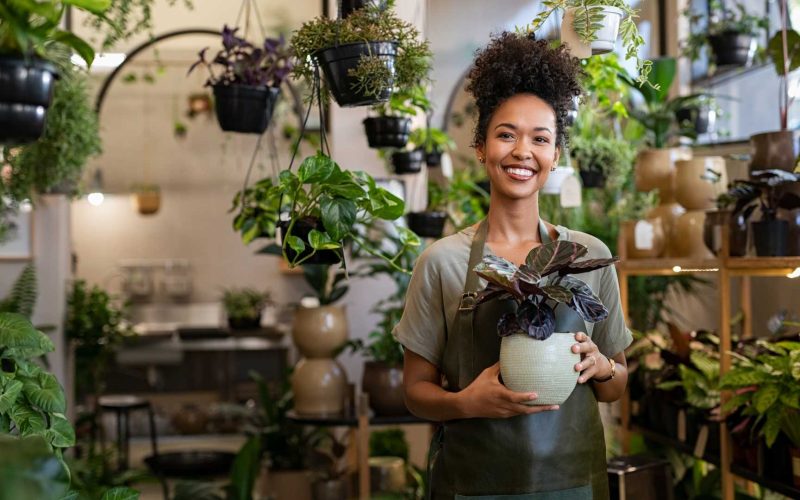 how to start a gardening business