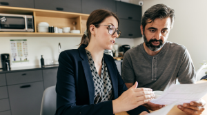 How does a Business Cycle Affect a Common Man