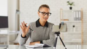 How to Start a Tutoring Business in UK