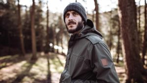 Joel from 'The Last of Us' Halloween Costume