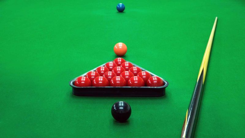 why are snooker tables green