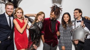 Introduction to 90s Fashion and Why It's Making a Comeback