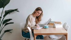 How to Write a Formal Letter in UK Format