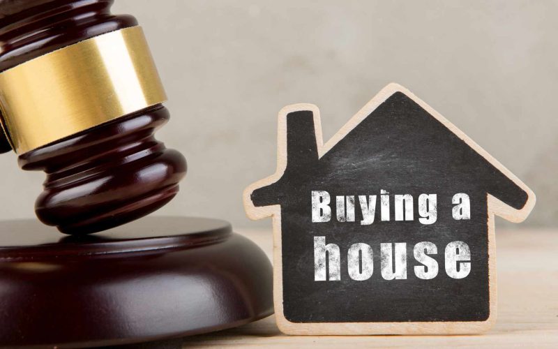 buying a house at auction