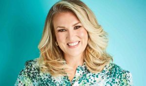 What Businesses and Investments Contribute to Sara Davies’ Wealth?