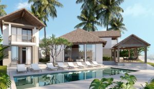 What Exclusive Amenities Do Le Collectionist Villas Offer?