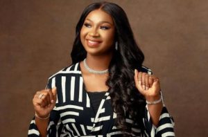 What is Sarah Bassey’s Profession and Interests?