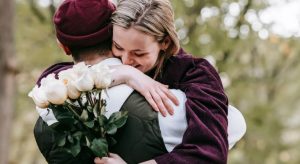 What is White Rose Meaning in Relationship?