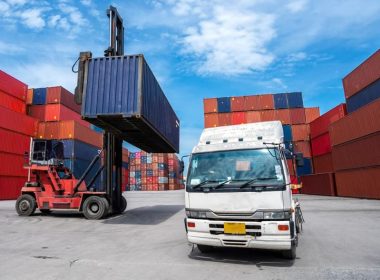 How Are London Businesses Adapting Supply Chain Challenges?