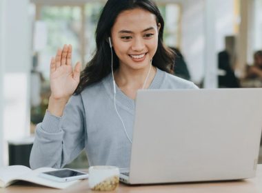 How the Rise in Remote Work Shifted Foot Traffic in Outer London Town Centres?