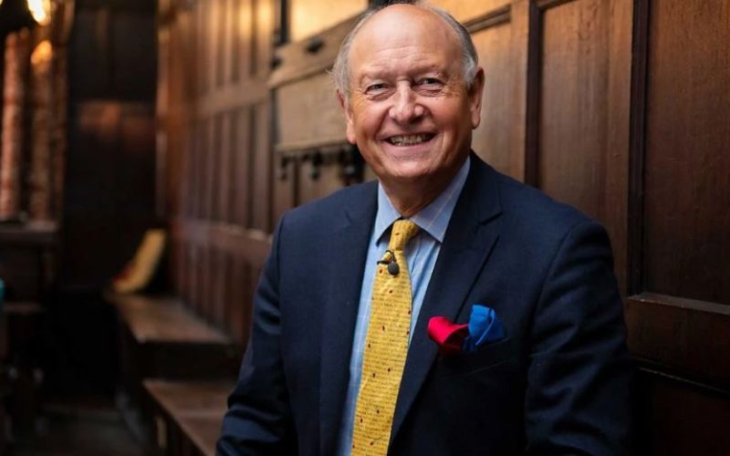 Bargain Hunt Stuart Withers