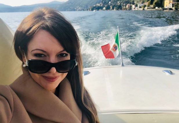 Elizabeth Rizzini Disability | The Truth Behind BBC Weather Presenter