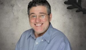 Who Is Itzhak Ezratti?