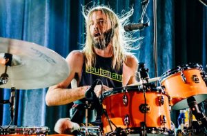 How Did the Music Industry and Fans React to His Death?