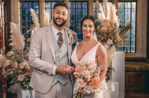 Who Are Bailey And Rebecca?