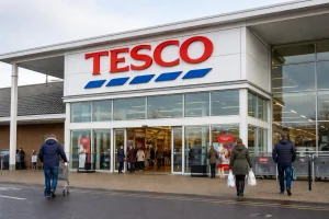 Do Tesco’s New Year’s Day Hours Differ Across the UK