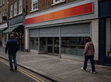 iceland store closures