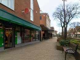 Woodley residents concerned post closure