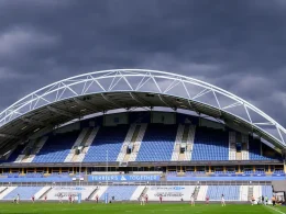 huddersfield giants smaller stadium relocation