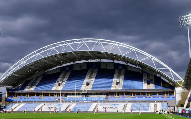 huddersfield giants smaller stadium relocation